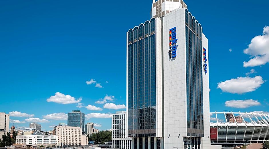 Park Inn by Radisson Kyiv Troyitska