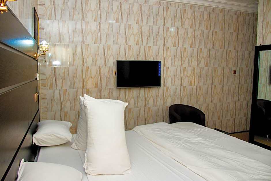 Villa Italian Hotels