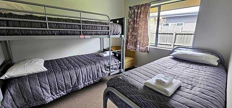 Westport Kiwi Holiday Park & Motels