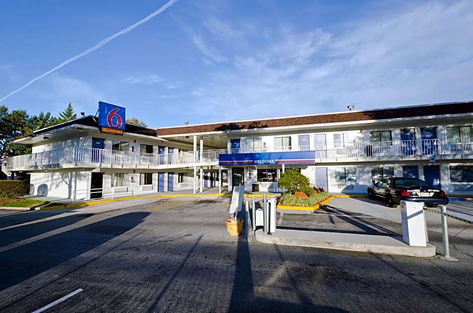 Motel 6-Camp Springs, DC - South Camp Springs