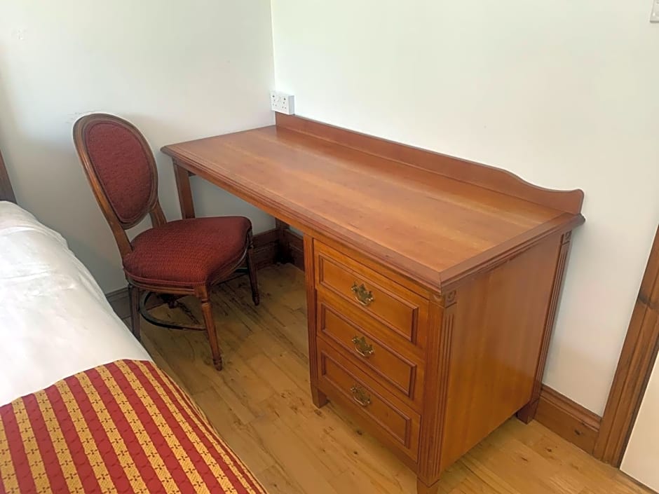 Rockfield Manor B&B, Knock