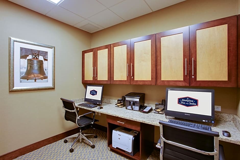 Hampton Inn & Suites Philadelphia/Bensalem