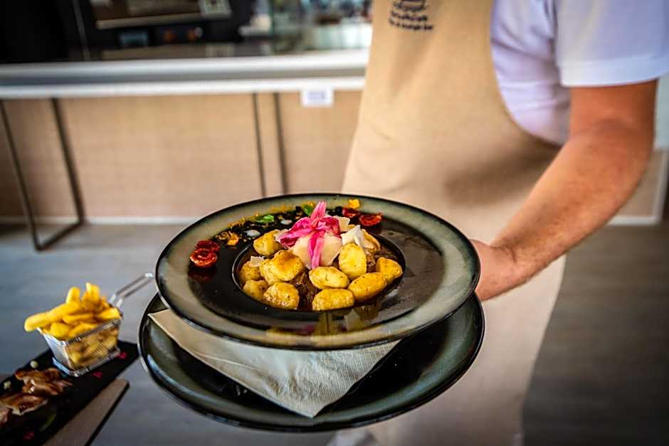 Arena Grand Kazela Camping Homes