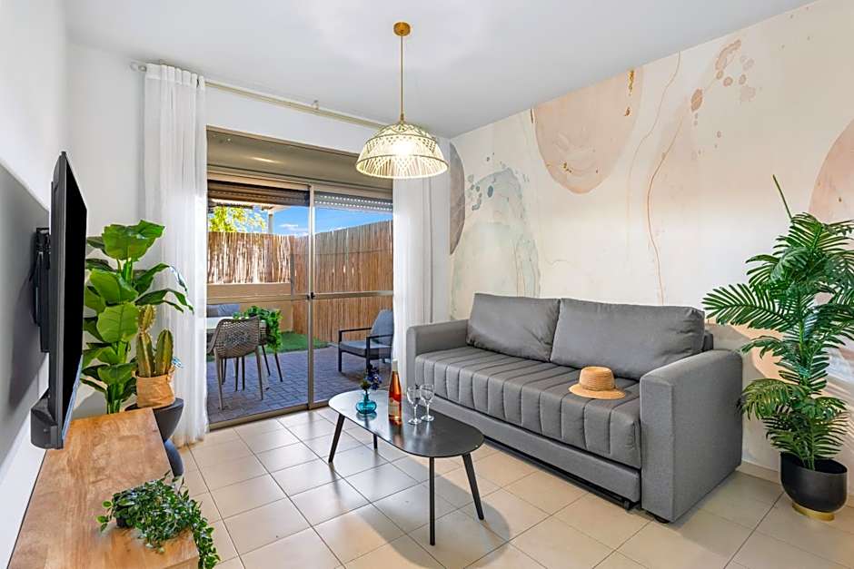 Almogim Suites Eilat Hotel