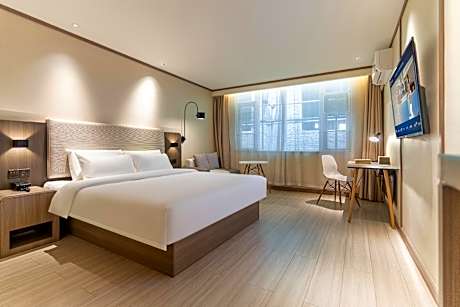 Huazhu - Superior BedRoom