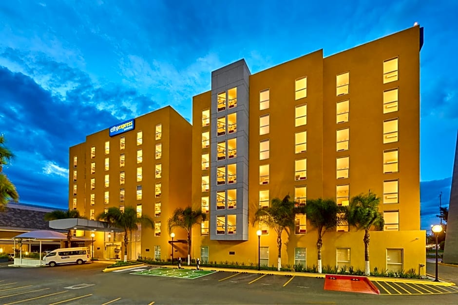 City Express by Marriott Querétaro Juríca