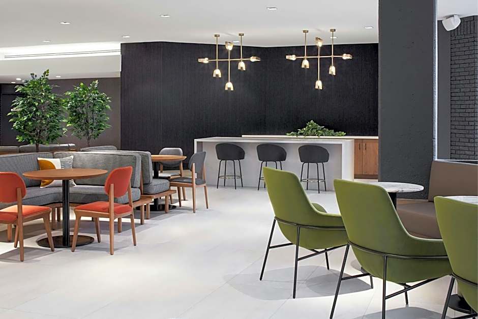 Delta Hotels by Marriott Quebec