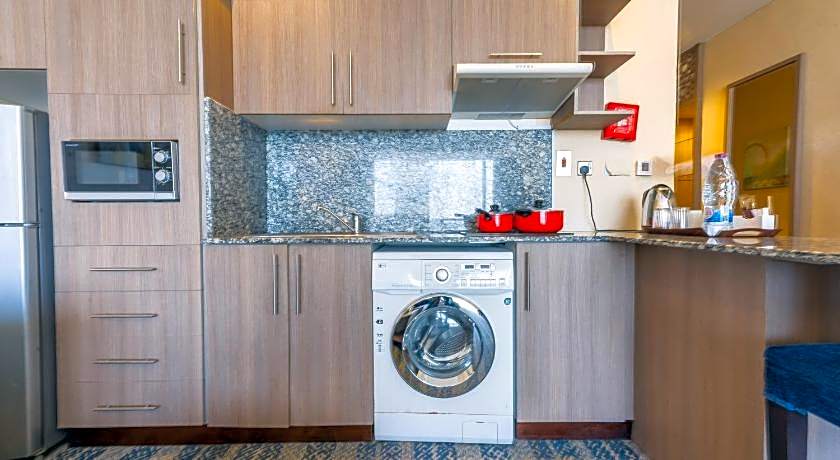 THE CASTLE PREMIUM HOTEL