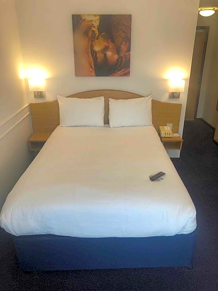 Days Inn by Wyndham Leicester Forest East M1