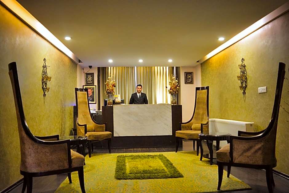 Hotel Pine Spring Gulmarg