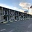 Travelers Inn