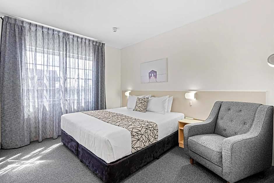 Comfort Inn All Seasons