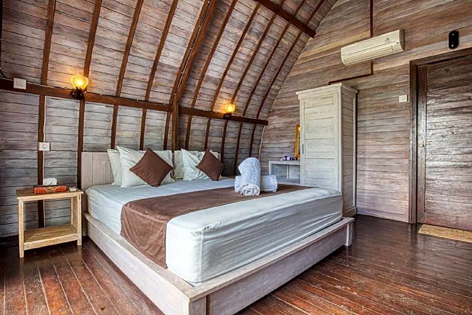 Megaland Bungalow
