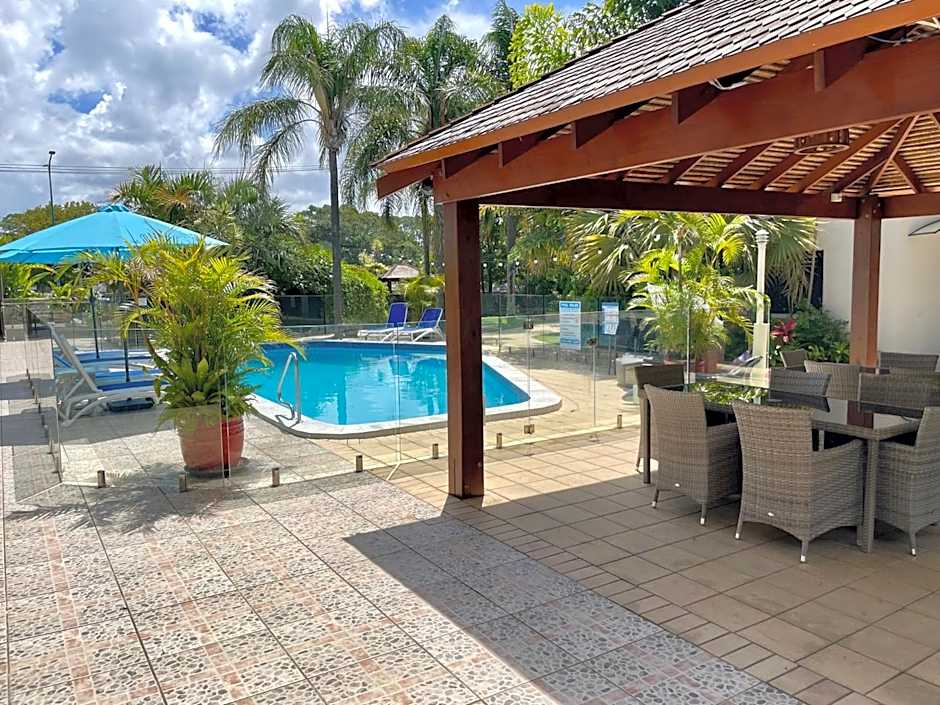 Burleigh Palms Holiday Apartments