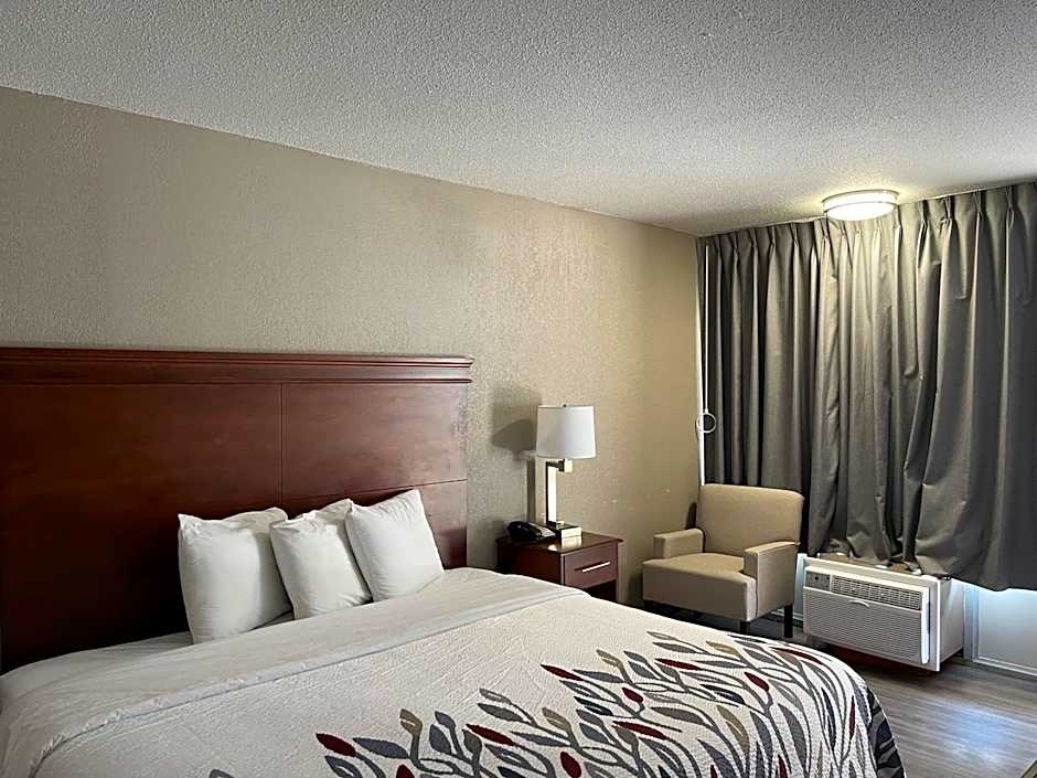 Red Roof Inn LaGrange