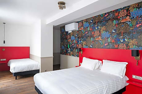 Deluxe Triple Room with Terrace Disability access