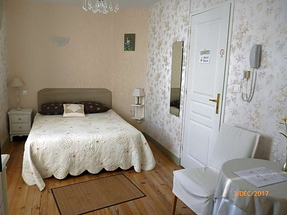 LOGIS HOTEL Les Tilleuls