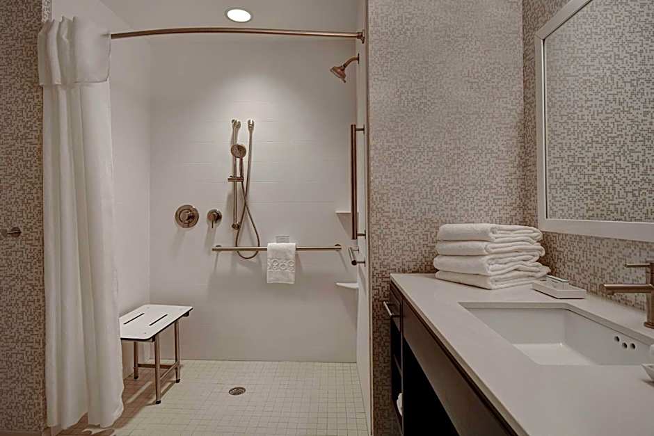 Home2 Suites by Hilton Las Vegas Northwest