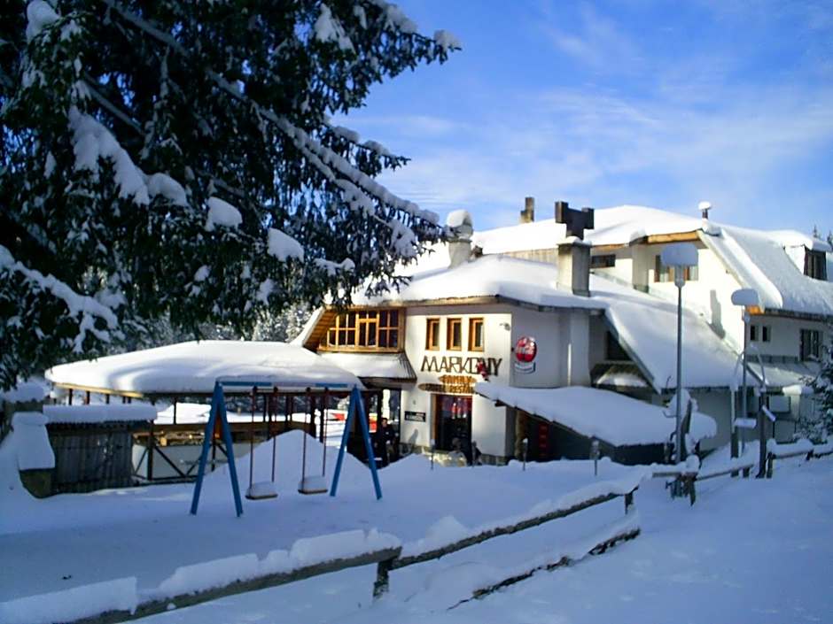 Family Hotel Markony