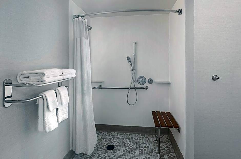 Courtyard by Marriott Palo Alto Los Altos