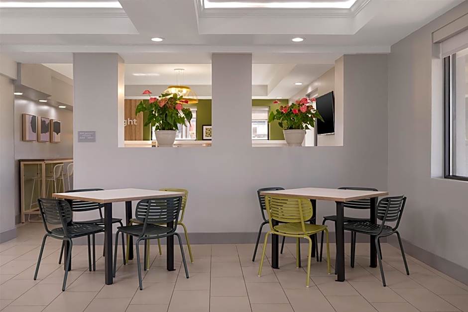 Spark by Hilton Fishkill