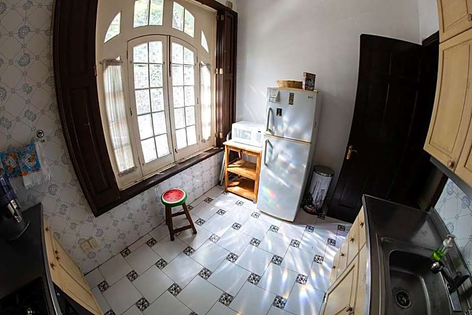 HABITACIONES EN EXCELENTE UBICACIÓN PARA 8 PERSONAS