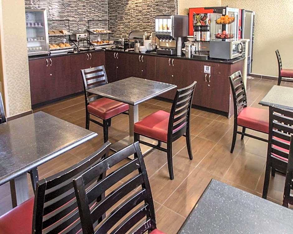 Rodeway Inn Bronx Zoo