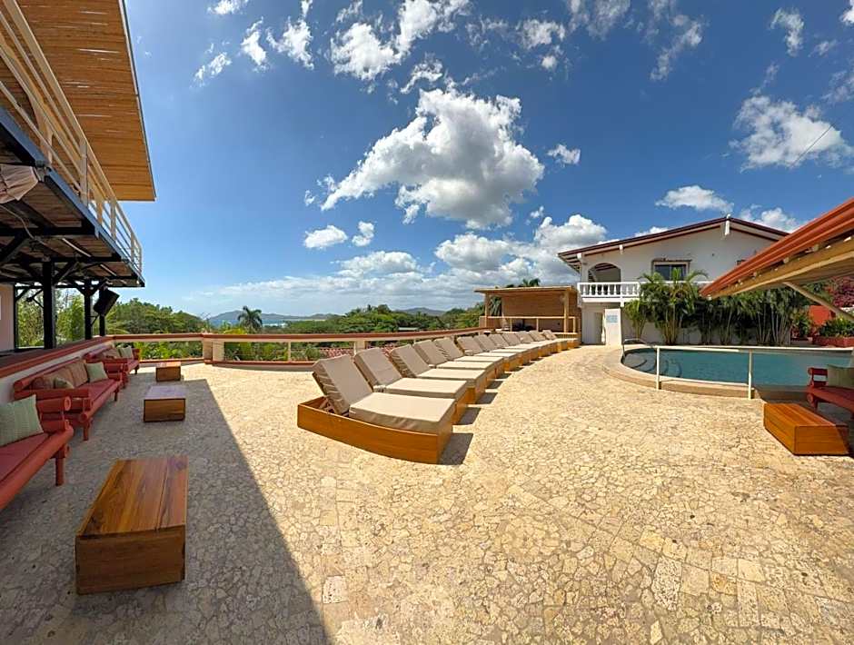 Maravida Social Hotel by Crazy Monkey