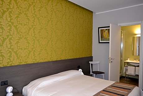 Economy Double or Twin Room