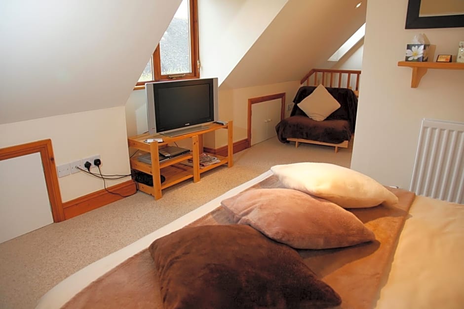 Two Hoots Bed and Breakfast