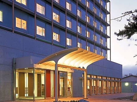 Ou Hotel