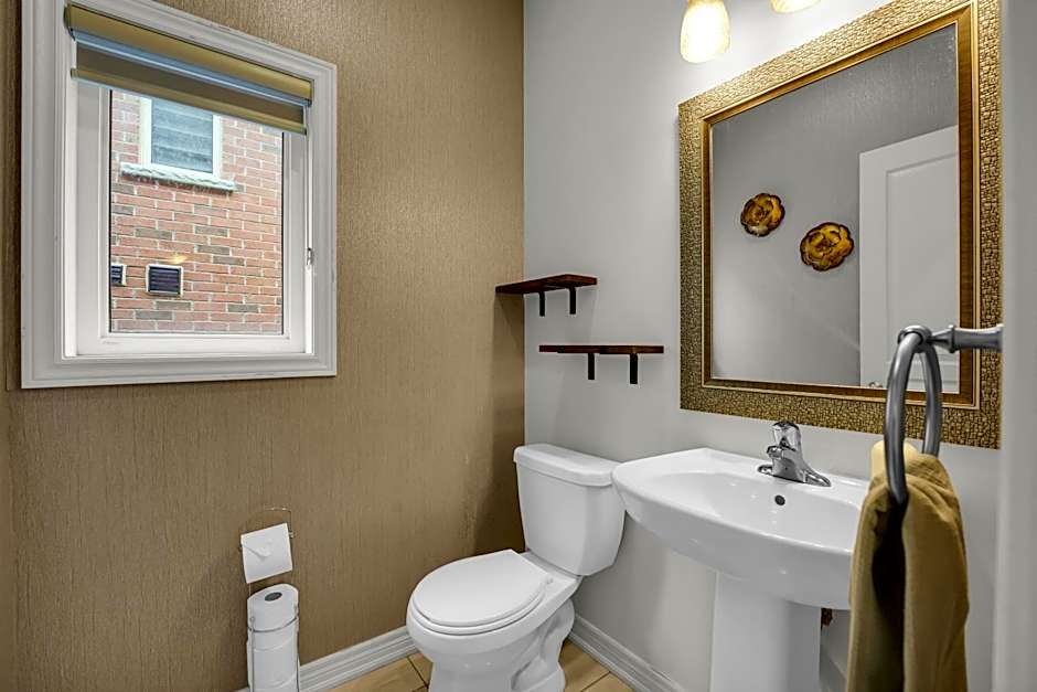 Spacious Family Friendly Vacation home