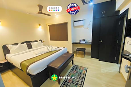 Goroomgo R D Heritage Rajgir