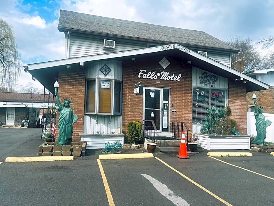 Falls Motel