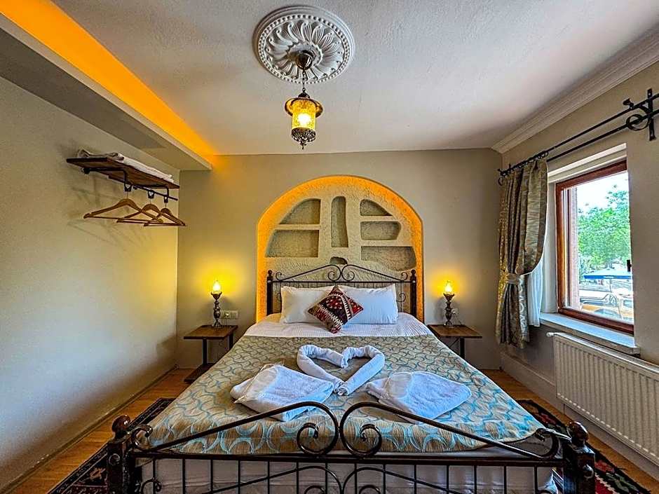 Nomads Cave Hotel & Rooftop