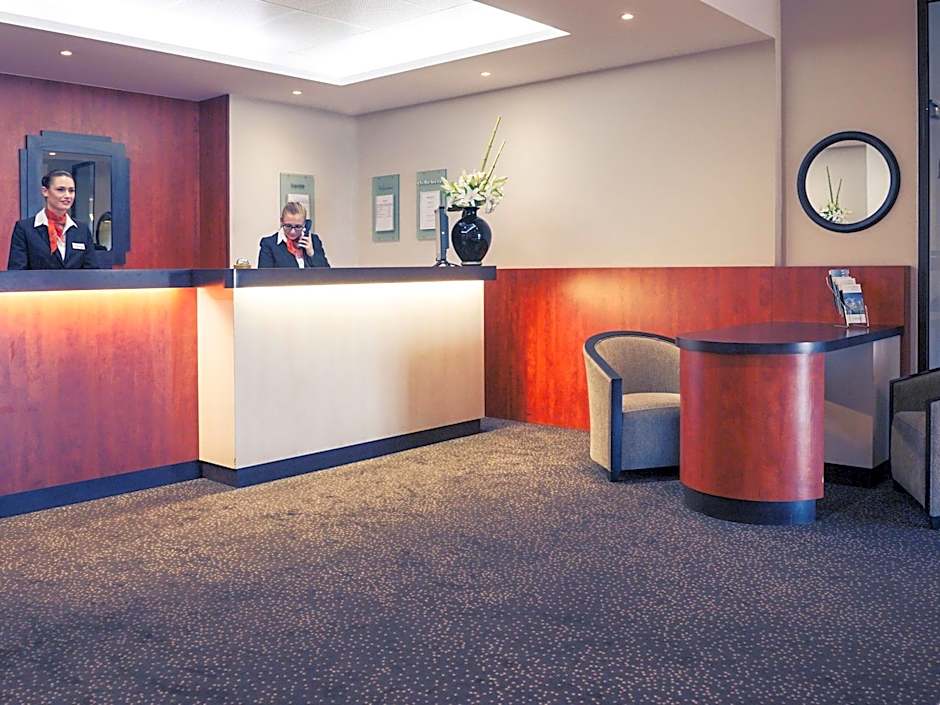 Mercure Maurepas Saint Quentin