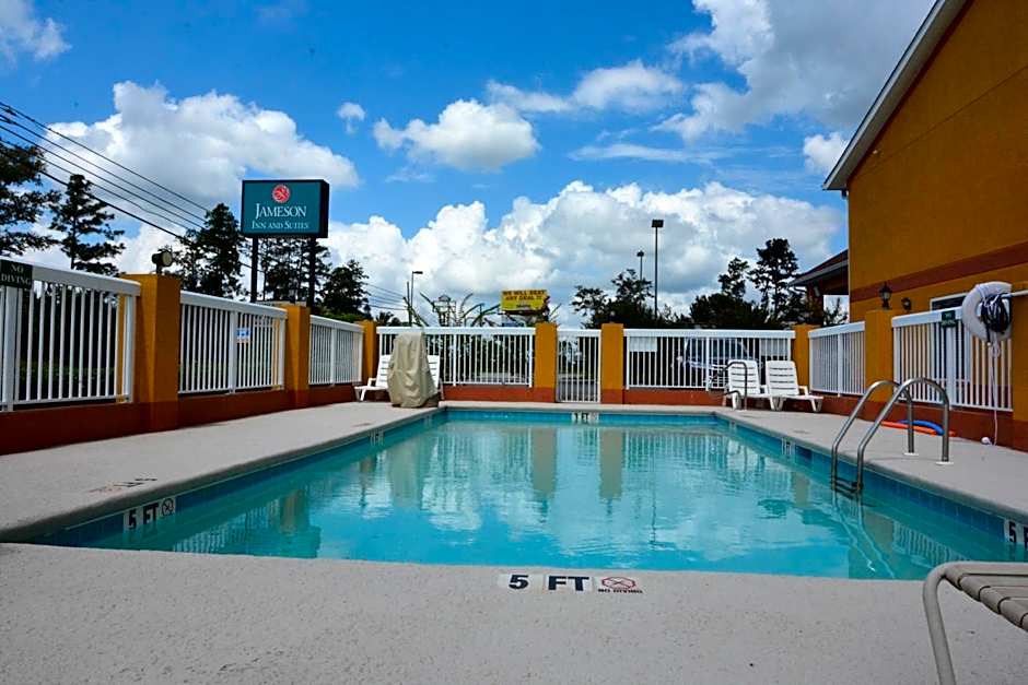 Jameson Inn & Suites Hazlehurst