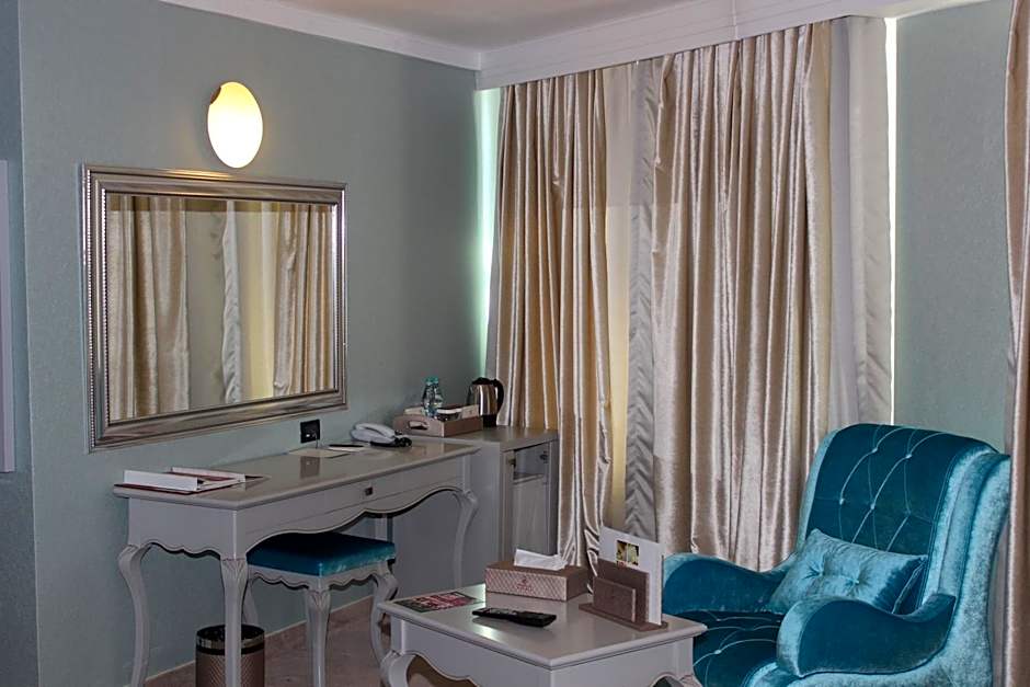 Phoenicia Grand Hotel