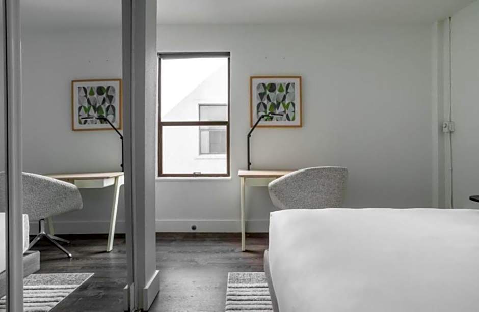 Reside Seattle Downtown, a Wyndham Residence