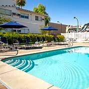 Downtowner Boutique Hotel