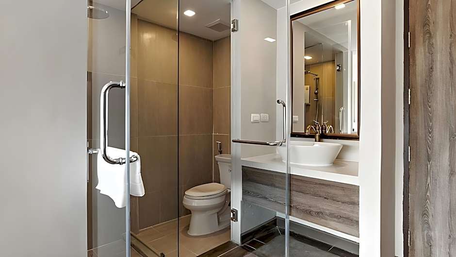 B2 Mae Hong Son Premier Hotel