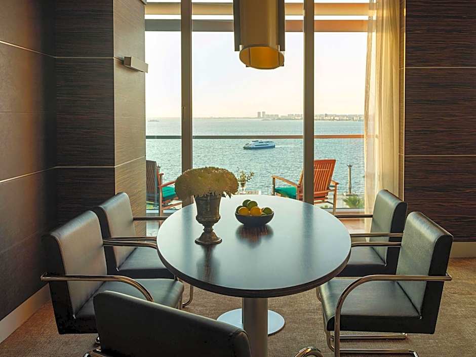 Swissotel Buyuk Efes Izmir