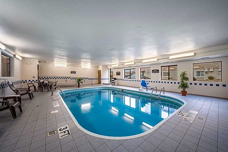 Quality Inn & Suites South