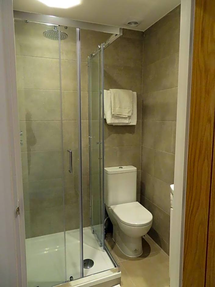 Glendale Hyde Park Hotel