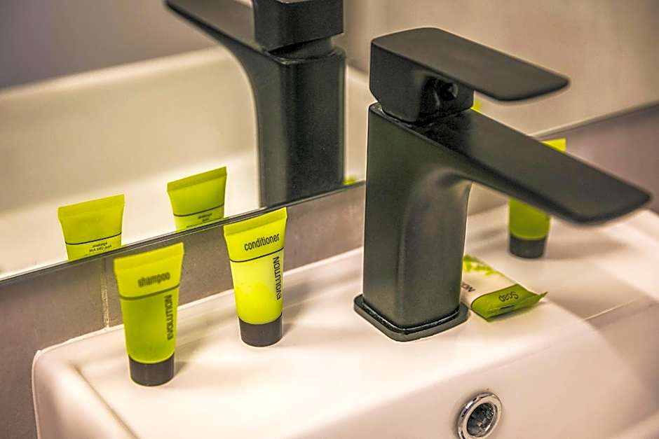 Nightcap at The Cheeky Squire