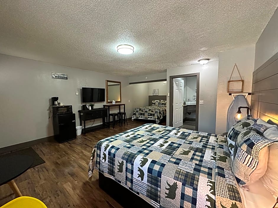Lake Ridge Hotel