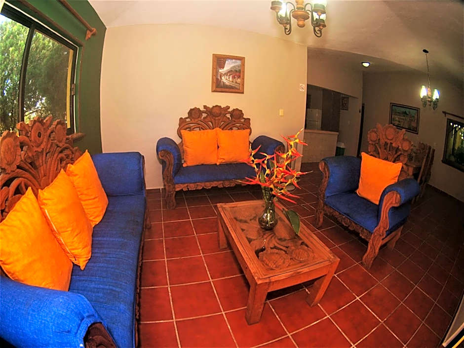 Quinta Comala Hotel & Villas