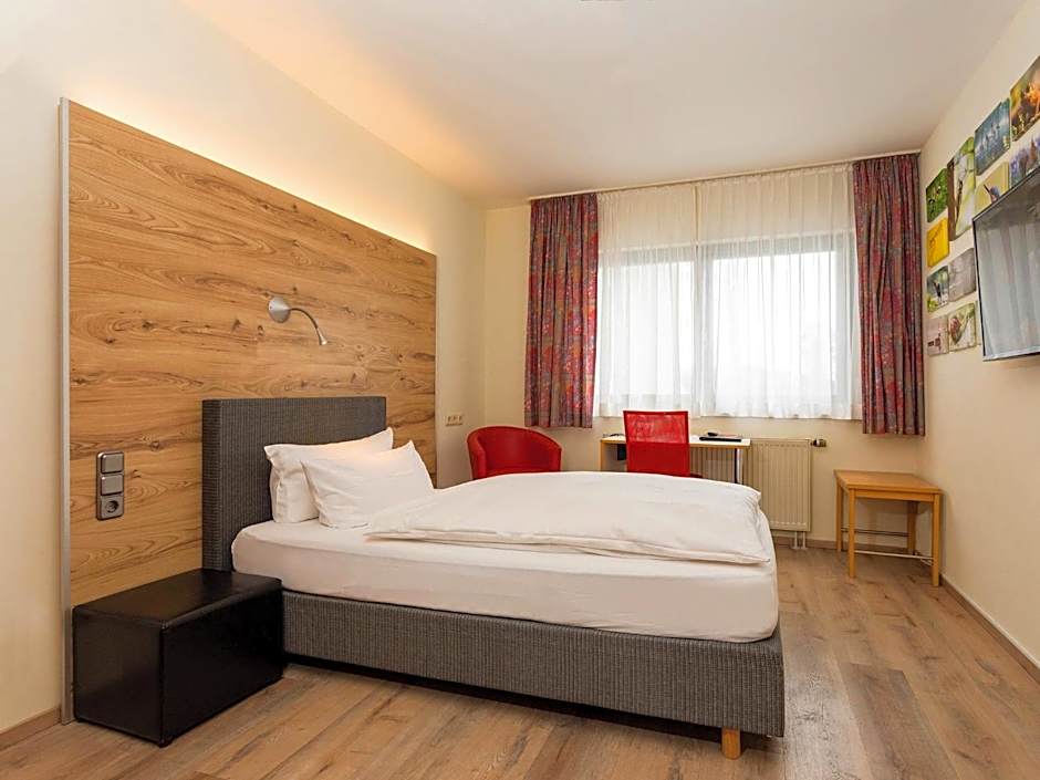 Hotel & Wirtshaus Hansen