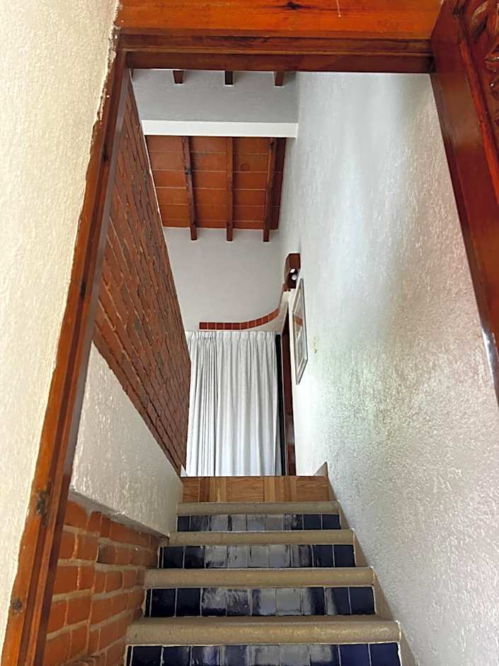 Casa Bugambilia, Un Pequeño Hotel en Tepoztlán