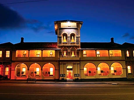 Vue Grand Hotel